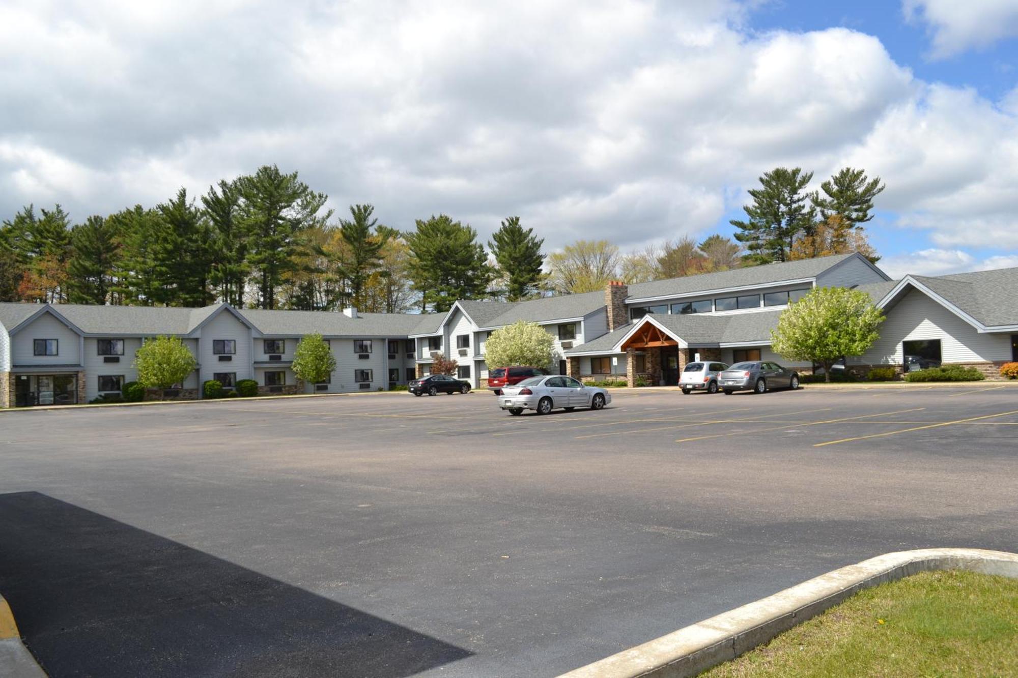 Cobblestone & - Hotel Wisconsin Rapids