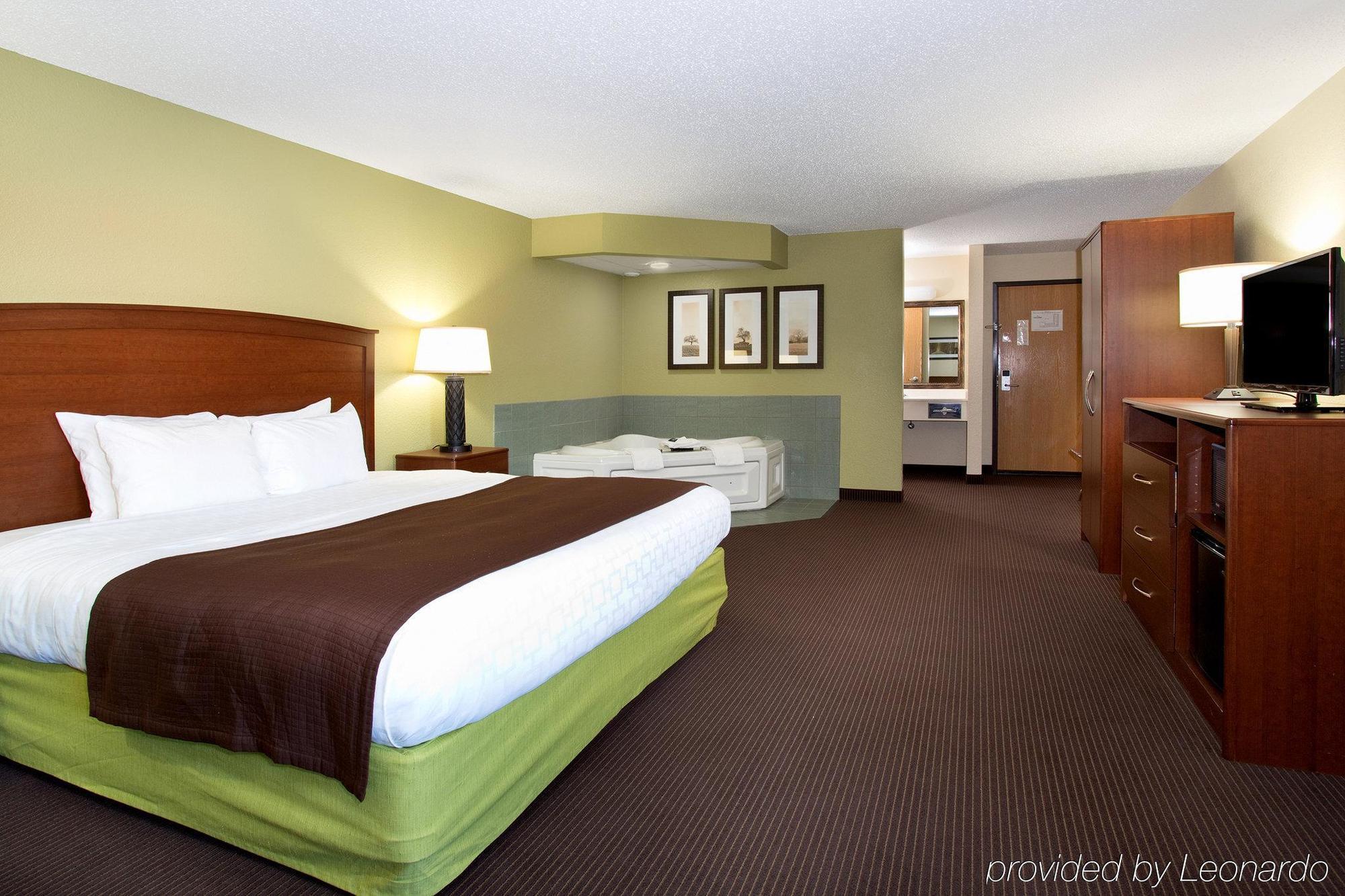Cobblestone & - Hotel